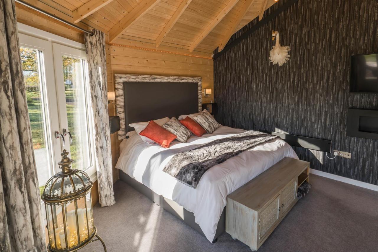 Dunroamin Lodges ดรายเมน ภายนอก รูปภาพ